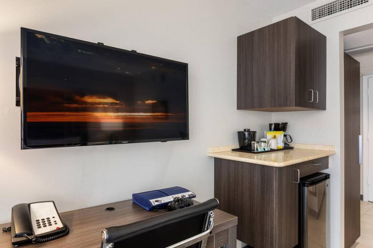 Incredible Location Free Parking In Waikiki Villa Honolulu Exterior photo