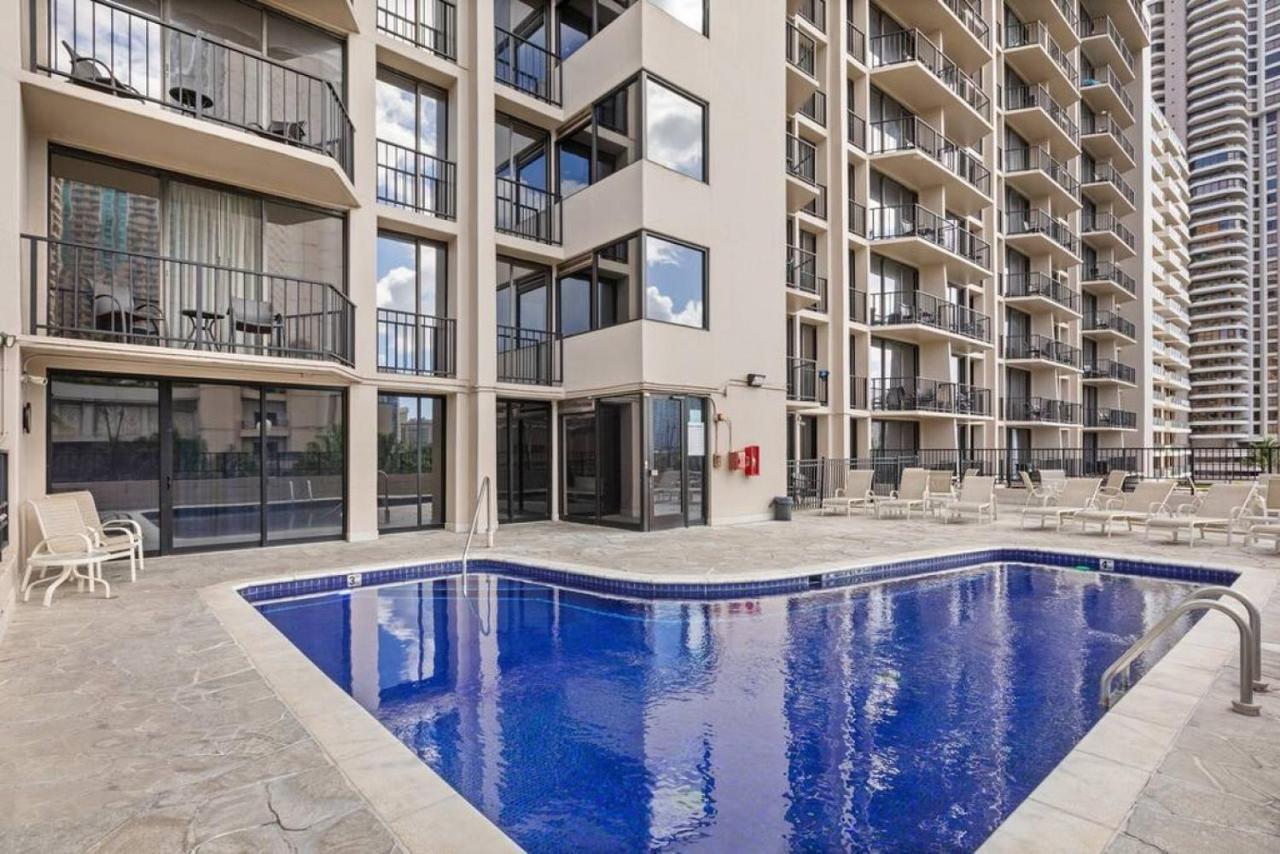 Incredible Location Free Parking In Waikiki Villa Honolulu Exterior photo
